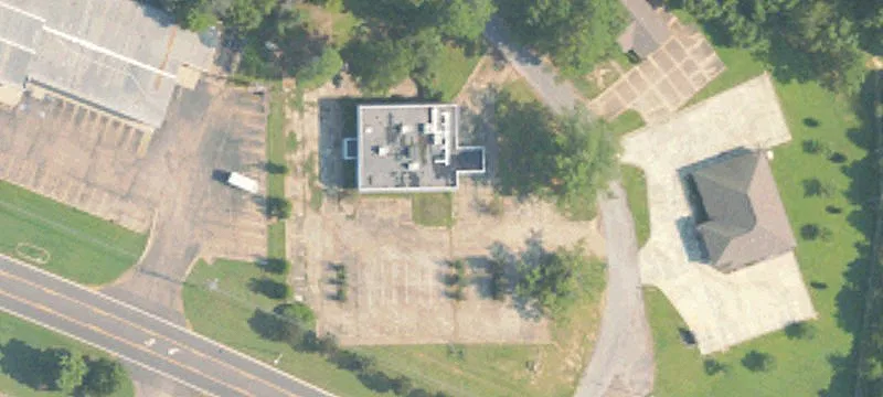 105 Hillcrest Dr