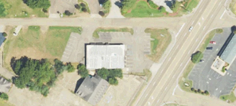 325 Hwy 51