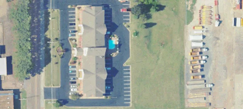 8734 Hamilton Rd