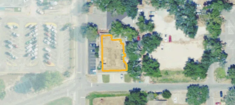 1308 44th Ave