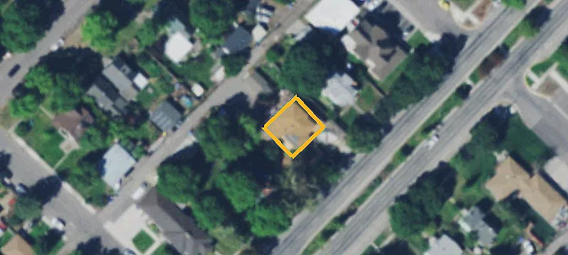 621 Stephens Ave