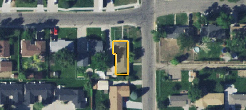 1228 Maurine St, Unit 1230