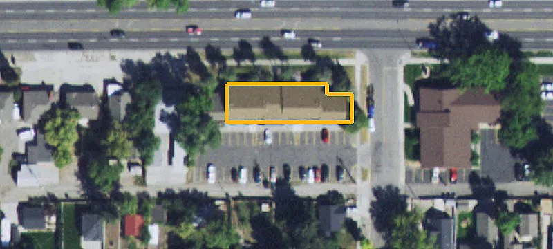 710 Grand Ave
