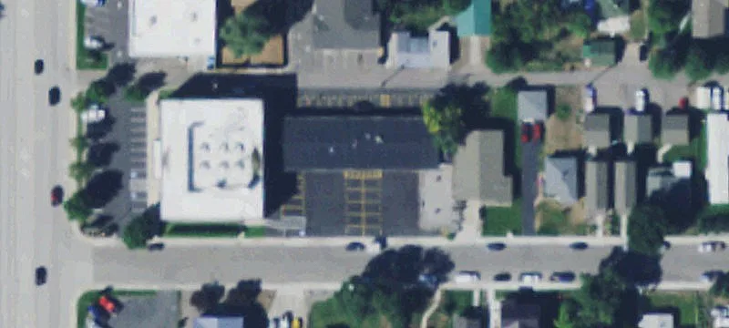2436 Dixon Ave