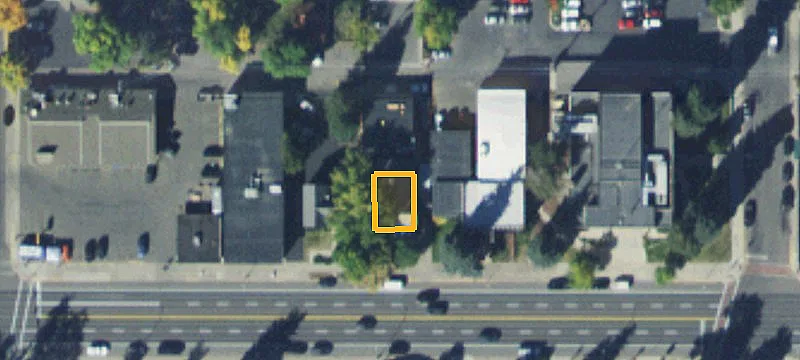 323 Main St