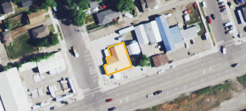 601 Main St