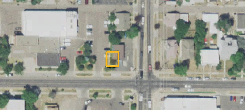 200 9th N St