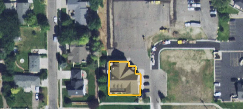 2520 17th W St
