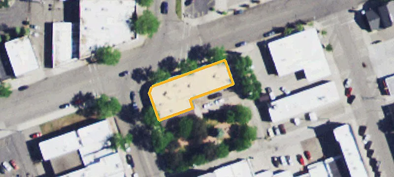 19 1st Ave