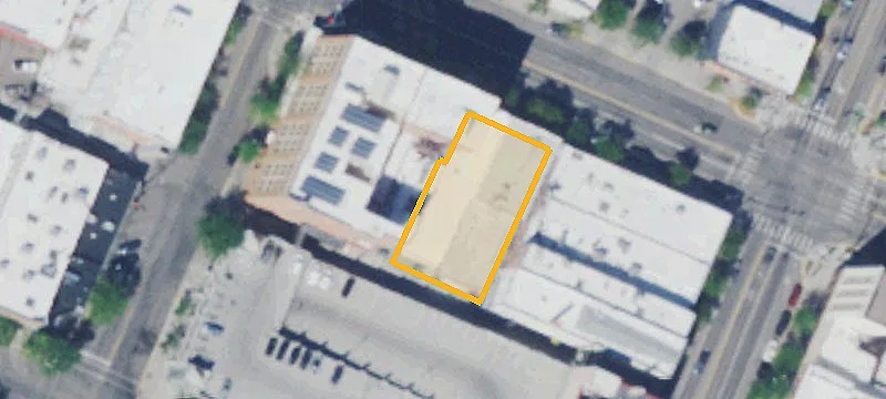 121 Broadway St