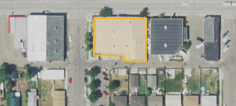 426 Central W Ave