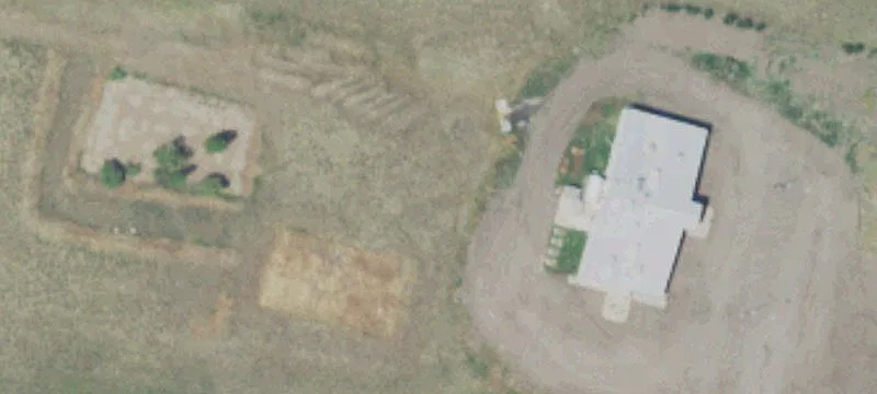 369 Vaughn S Frontage Rd