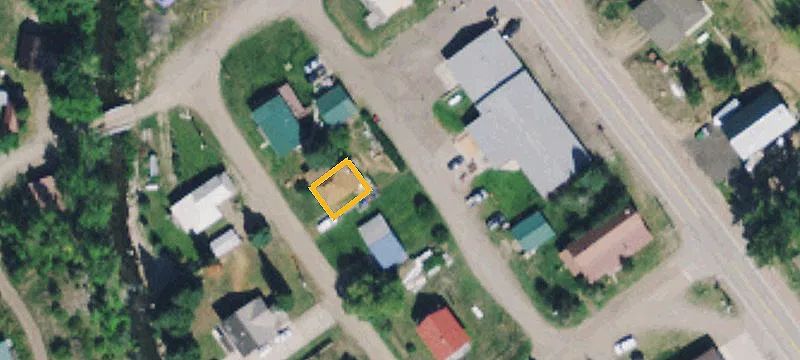 320 Main St