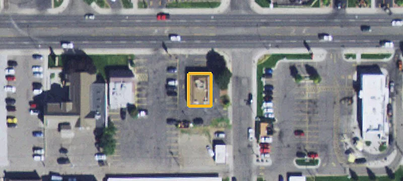 1102 Grand Ave