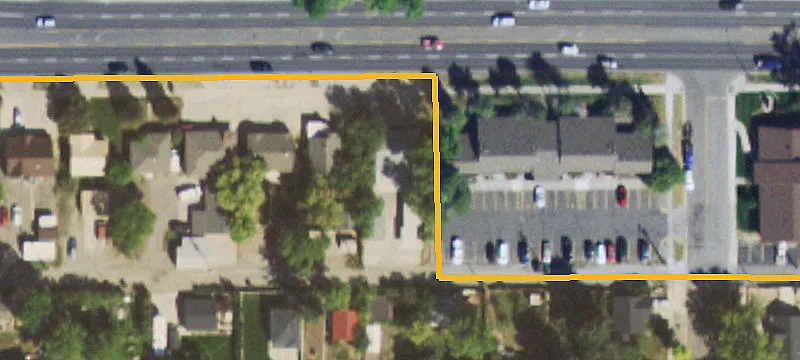 720 Grand Ave