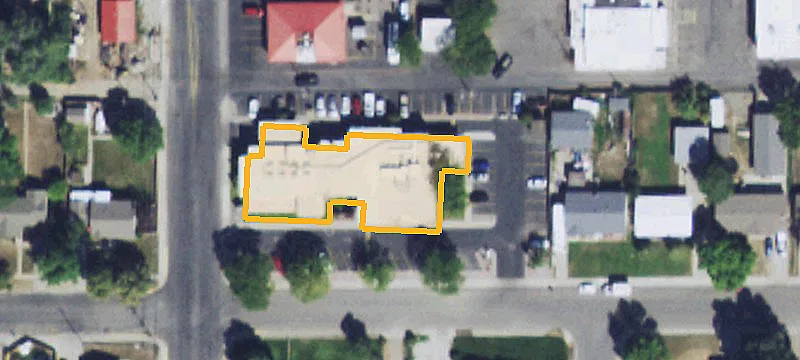 1541 Custer Ave