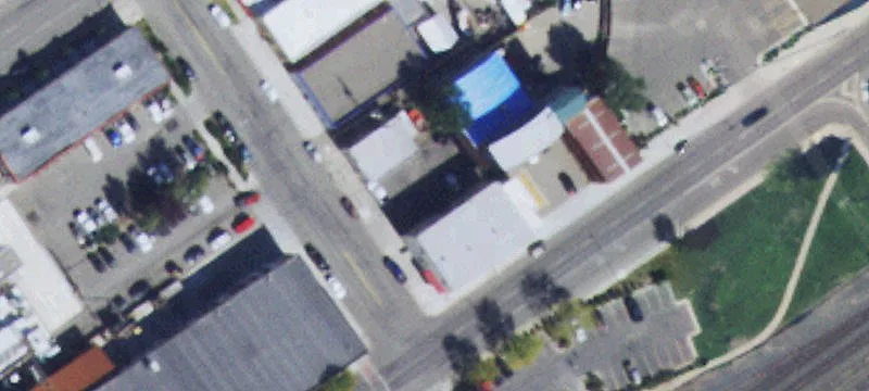 2121 Montana Ave