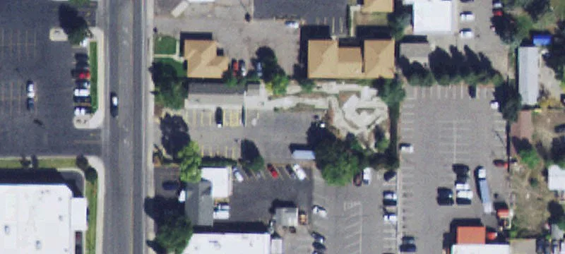 1503 13th W St