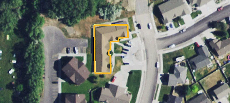 1018-1030 Great Norhtern Rd, Unit 18