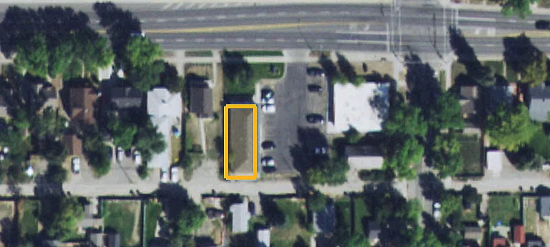 310 Grand Ave