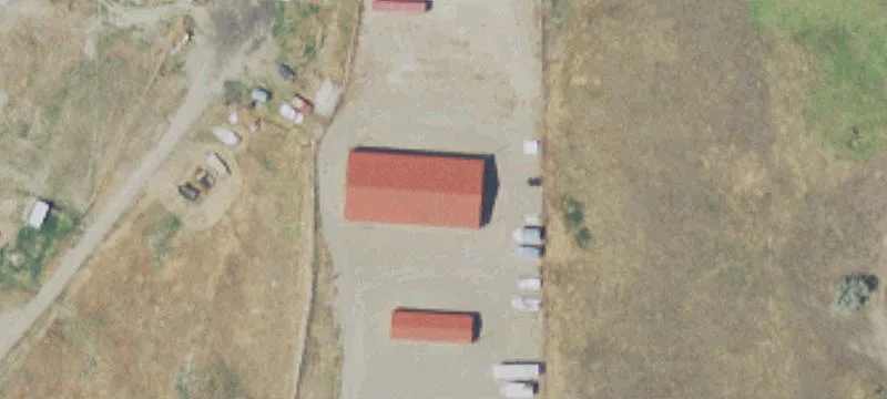 667 Vaughn S Frontage Rd