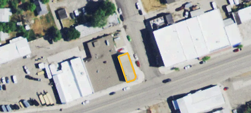 301 Main St