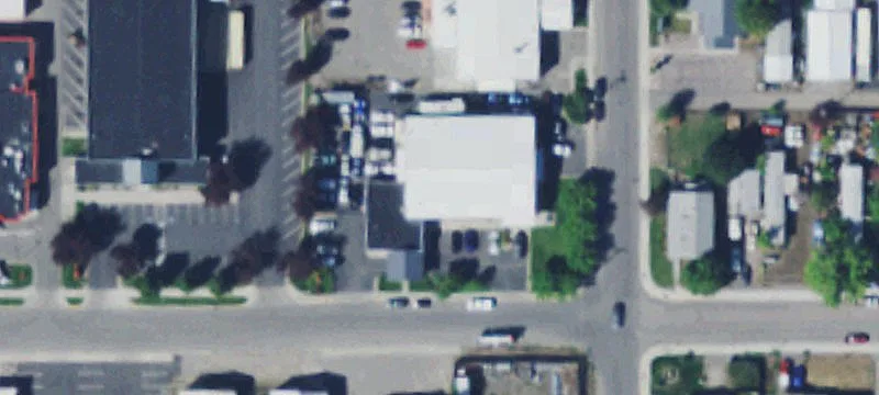 2420 Benton Ave