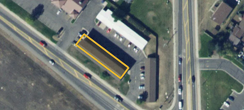 19601 Frontage Rd