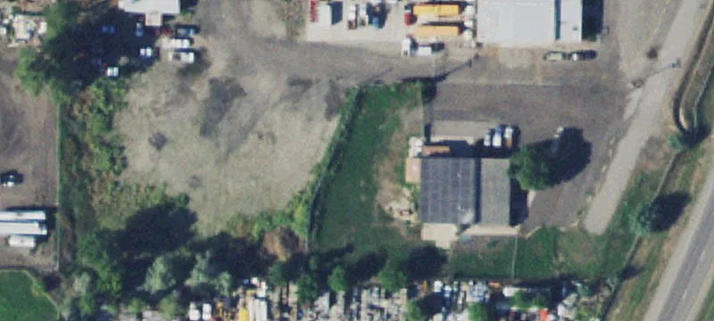 348 Nall Ave