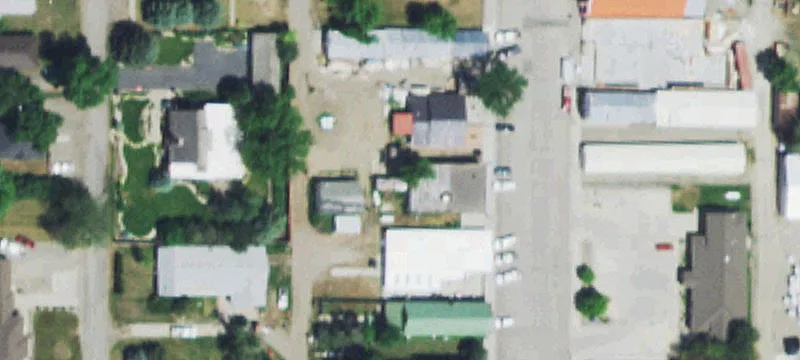 2432 Main St