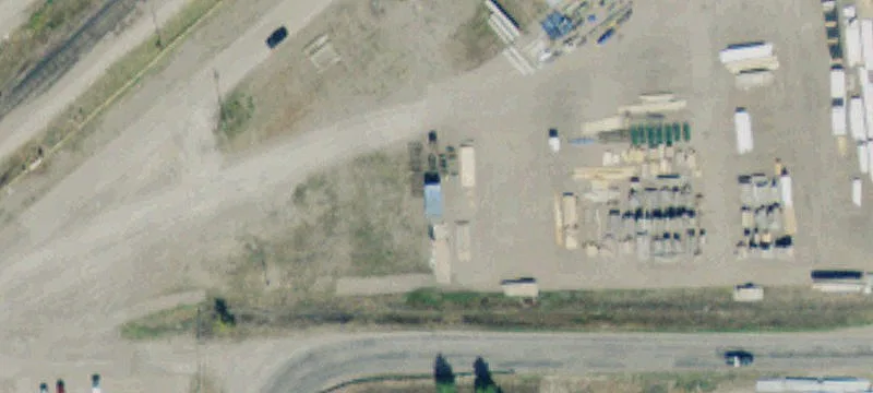 240 4th W St
