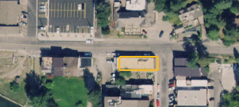 570 Electric Ave