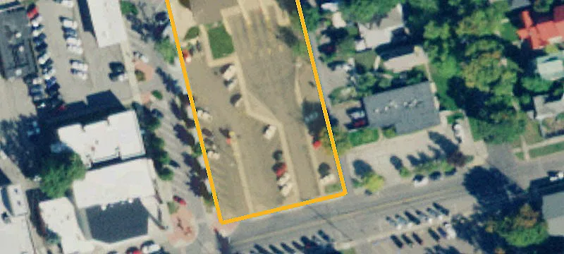 215 2nd E Ave