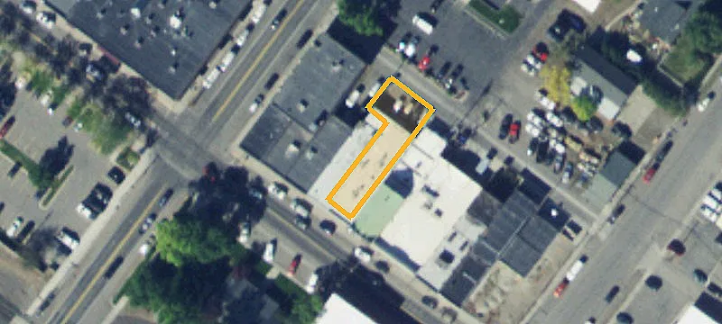 19 Main St