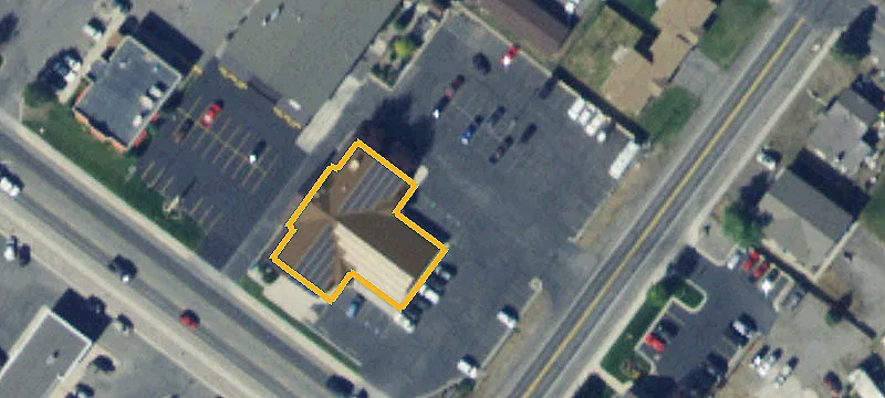 403 Main St