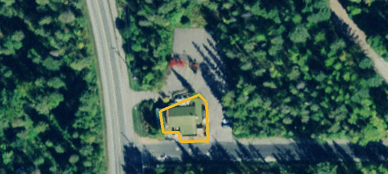 1705 Lakeshore Dr