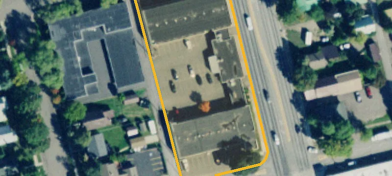 350 Main St
