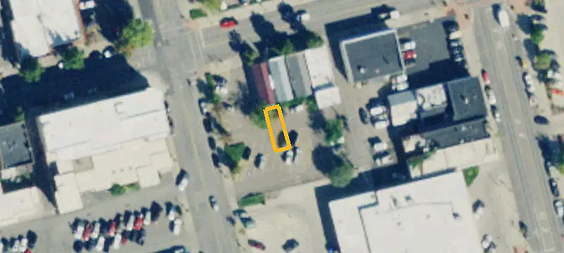 142 2nd W St