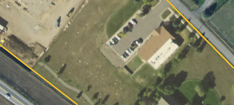 1635 Reeves Rd
