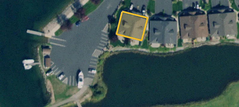 660 Holt Dr