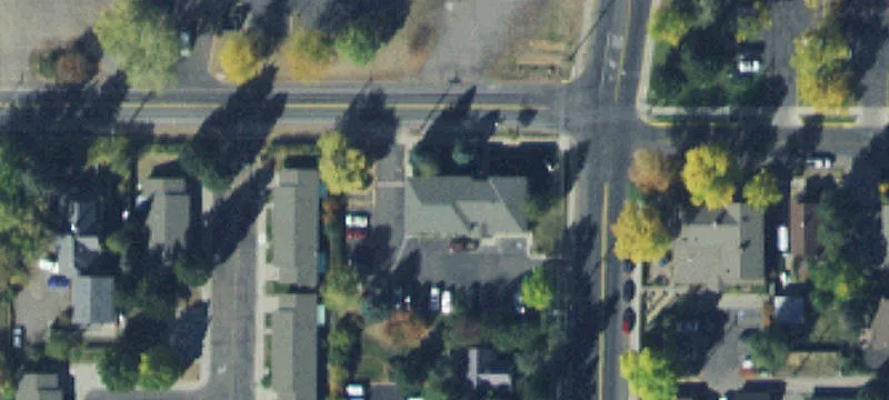 1102 Babcock St