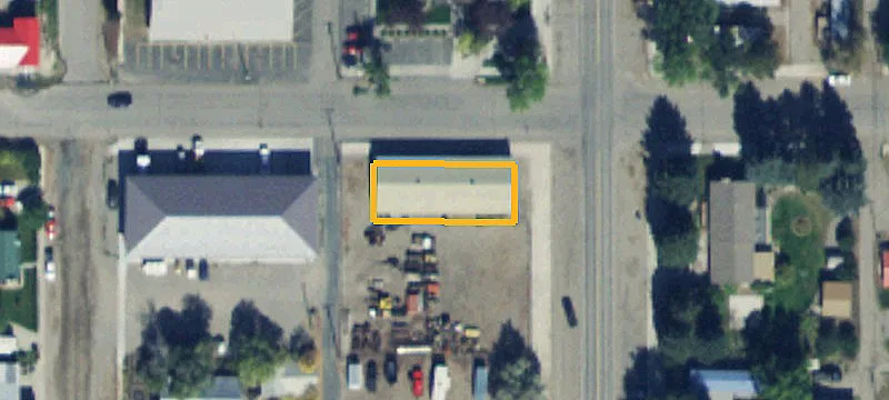 402 Main St