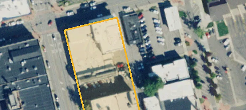 118 2nd E St