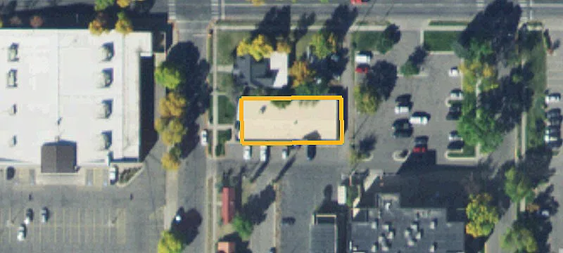 16 9th Ave