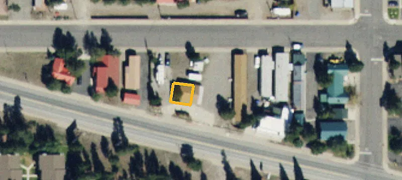 625 Hwy Ave