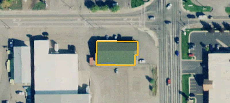 2590 Us Hwy 2nd E