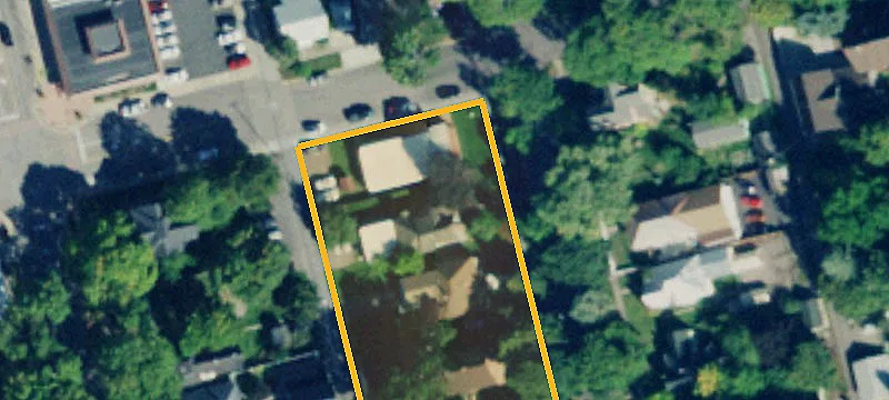 130 5th E St
