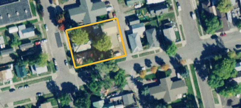 329 1st W St