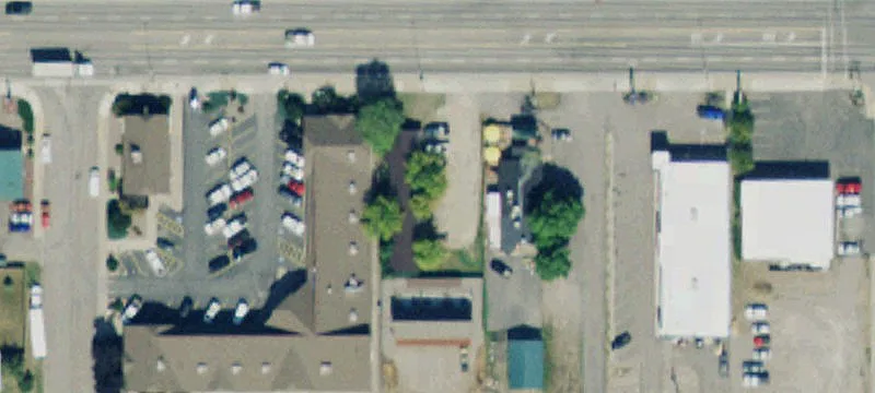 710 9th W St