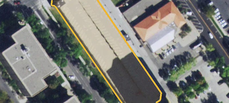 31st St